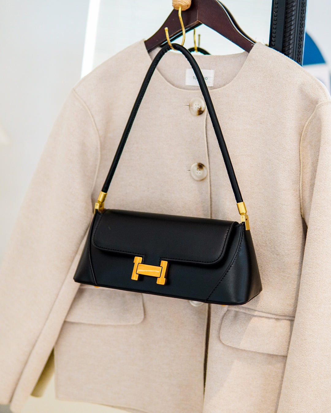 Femni Hampshire Shoulder Bag - Black