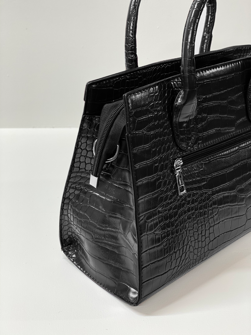 Femni Croc Handbag - Black
