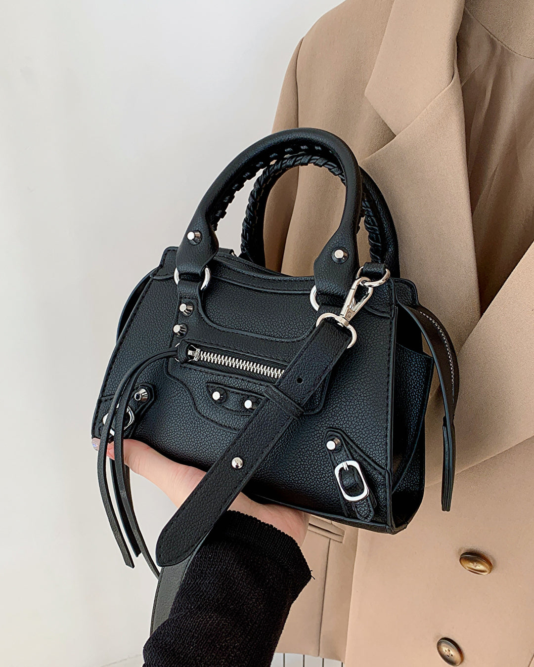 Femni Cambridge Crossbody Bag - Black