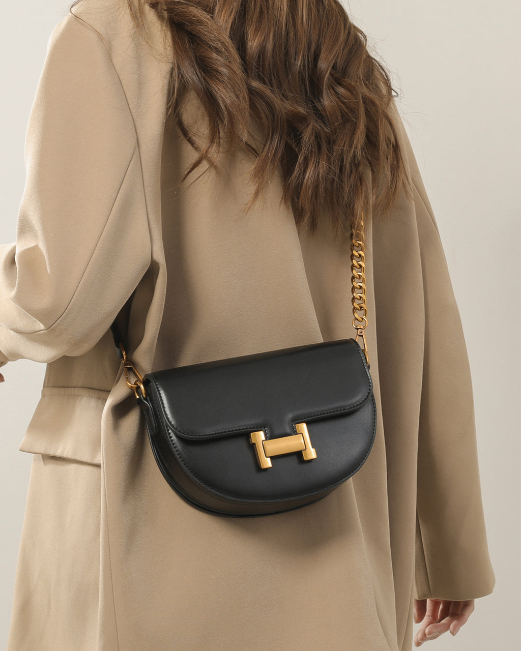 Femni Chelsea Saddle Bag - Black