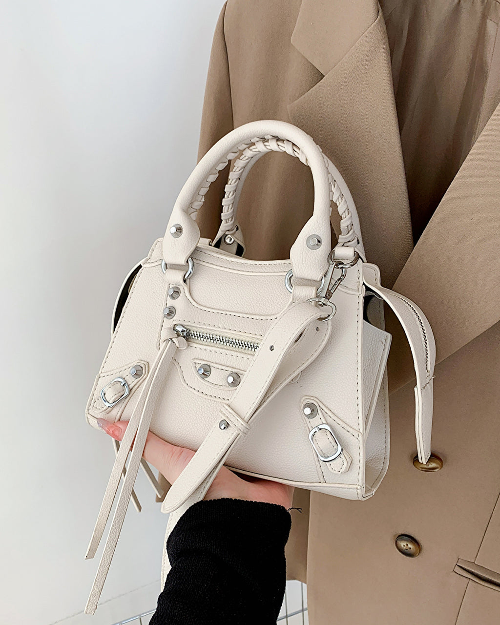 Femni Cambridge Crossbody Bag - Off white